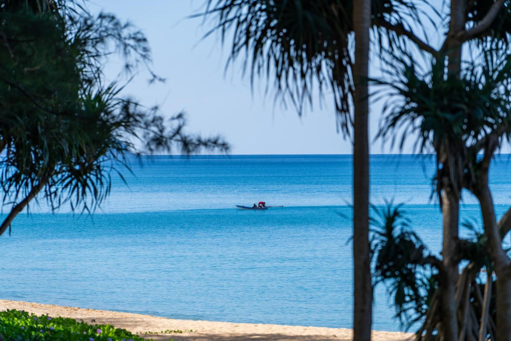 Le Meridien Phuket Mai Khao Beach Resort Esterno foto